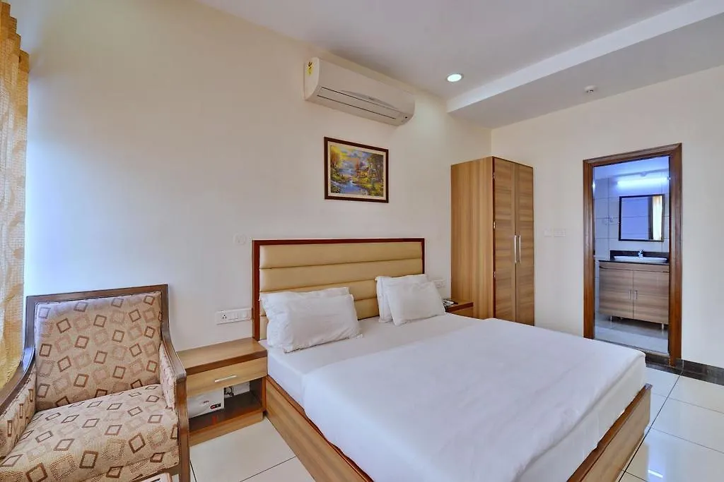 Hotel Aricent Opposite Isbt Sector 17 Chandigarh-1